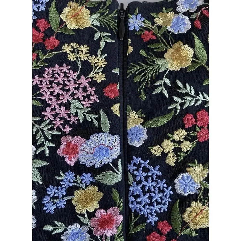 Eliza J Sz 4 Slvls Embroidered Fit N Flare V Neck Black All Over Floral Dress